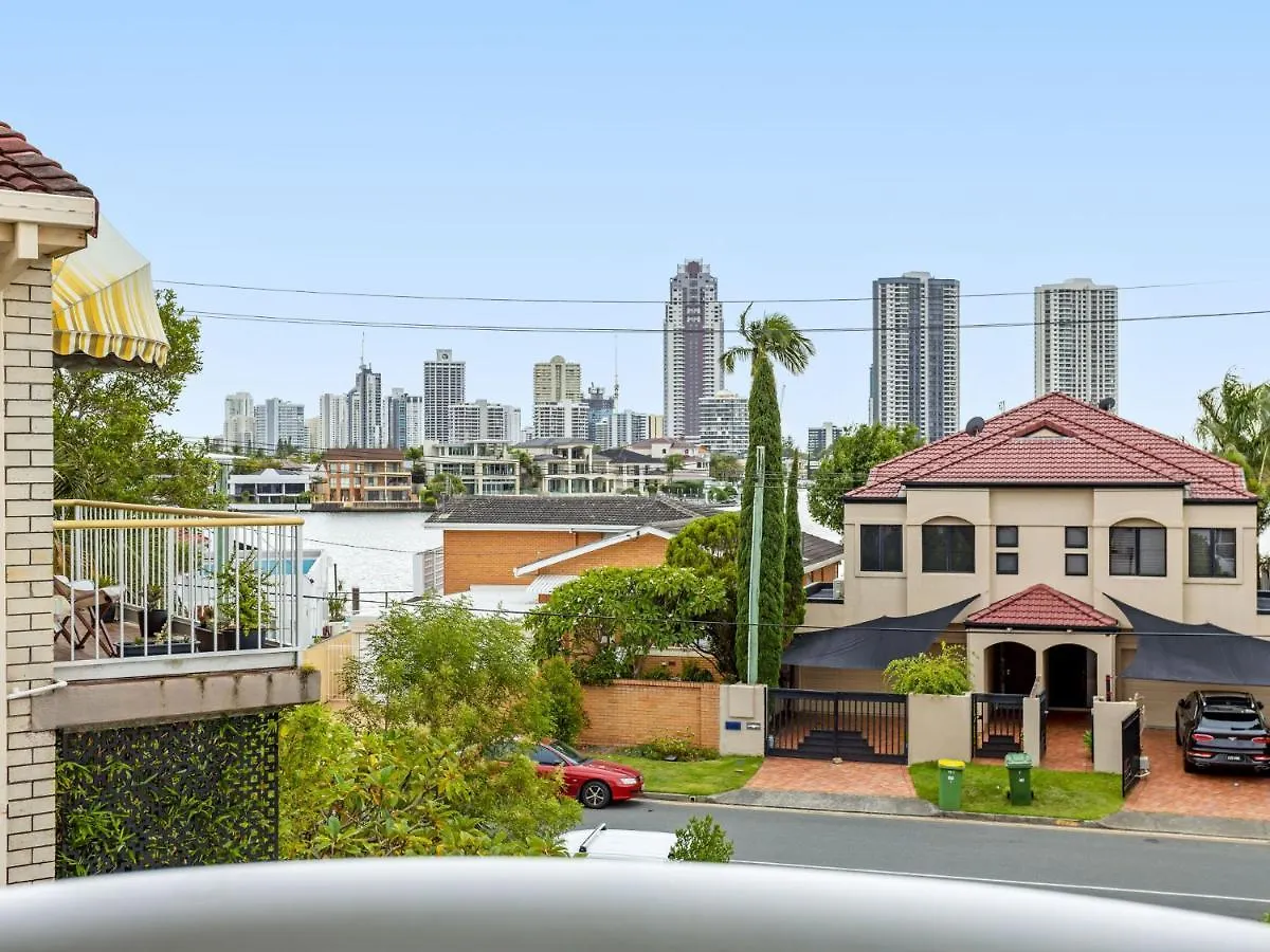 1 Bedroom Apartment In Chevron Island By Gold Coast Premium